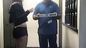 pizza video: Another visit from the lucky pizza delivery man to greet a naked gal (Buck Naked)