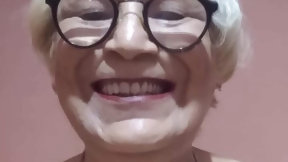big clit video: Beautiful vagina of granny Angela. Showing the inside