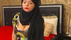 arab mom video: lullah 04 01 2018 18 39 35 ass pussy boobs tits arab webcam
