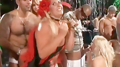 carnaval video: Porn Music Video - Rio Carnival Goes XXX