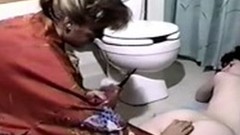 enema video: Amateur enema in the bathroom