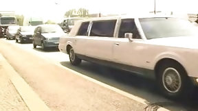 limousine video: Voyage Extreme