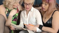 lesbian granny video: Hairy mature lesbian threesome