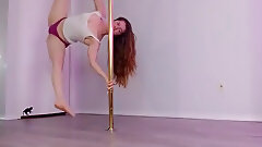 pole dancing video: Camgirl Emma Stripper Pole Dancing