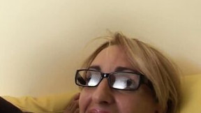 italian in homemade video: Amateur with old blonde wanting penis