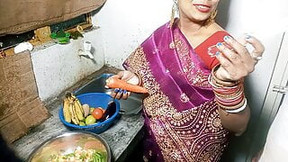 bengali video: Devar Bhabhi Morning Kitchen XXX Fucking In Standing Doggy -  Bhabhi Ko Kitchen Me Choda