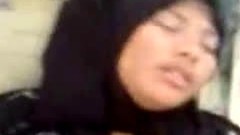 malaysian video: Malaysia Housewife Getting Fucked Hard