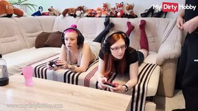 gamer girl video: Redhead Cuttie FinaFoxy Loves When Her Stepbrother Gets To Fuck Her In Front Of Her Friend