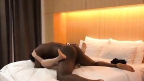 korean amateur video: Slim Korean wife spreads her legs for a huge black cock