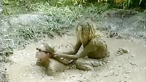 mud video: Messyfun Mud