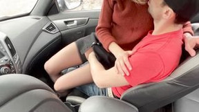 cheating video: Fiance hooks up secretly with friend and fucks him into the vehicle / Outside vehicle sex / Cummed