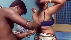 bengali video: Bengali horny bhabhi fucking boyfriend bcos impotent hubby