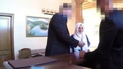 arab money video: Homeless arab chick gets extra cash by taking extra large cock