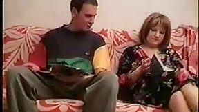 russian mom video: Russian mom Angela with her boy 1