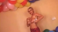 balloon video: Cassandra Busty Slovenia