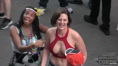 mardi gras video: Mardi Gras girls flashing their tits for beads