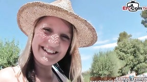 pick up video: German reporter flirts and picks up tourist on mallorca beach