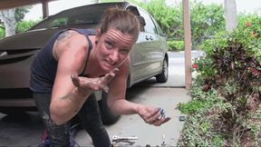 soccer mom video: Fayth Does Car Maintenance - WMV