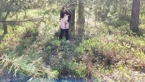forest video: cunt with mouth masturbates cunt inside the forest and thinks no 1 sees her