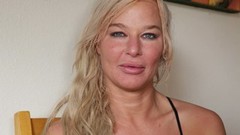 milf in solo video: Giggling blonde MILF London River is ready to share her porn skills