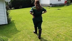 farm video: Farmer women getting lusty whilst working - soak vagina
