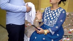 servant video: Desi Housewife Sex With Her Servant With Clear Hindi Audio
