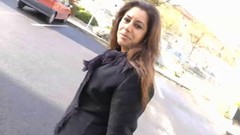 moroccan video: Nadia, from Toulouse, Moroccan very naughty!