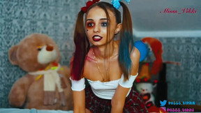 halloween video: Hairley Quinn Can Get You Off This Halloween...