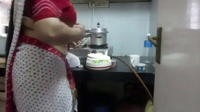 indian maid video: Girlfriend Ki Maa ko Kitchen Me Jabardasti Choda Jab Vo Room Me So Rhi Thi - Fuck Girlfriend Mom In Kitchen