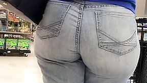 jeans video: THICK MILF PAWG BBW IN JEANS CANDID
