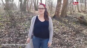 busty teen video: Lea Loves Getting Wood In The Woods