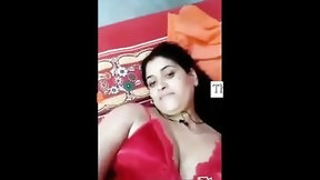 bengali video: Sexy Bengali boudi bhabhi record her nude selfie part 2