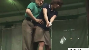 golf video: Subtitled Japanese golf swing erection demonstration